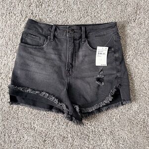 Good American NWT Jean Shorts